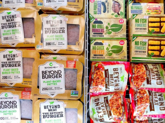 vegan-burger-beyond-meat-burger-plant-based-patties-no-soy-no-gluten-no-chick-fillets-no-bull-burgers_t20_jRbNmj-1024×768